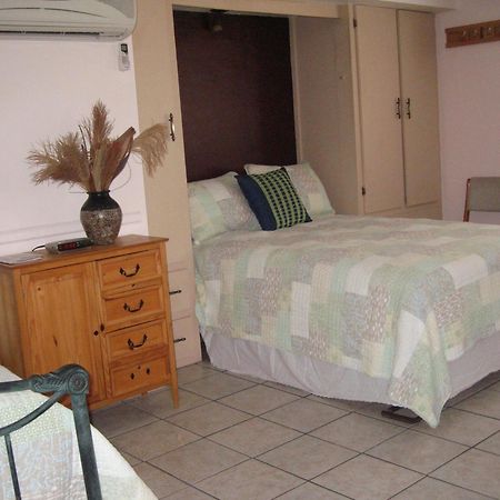 Mon Ami Bed And Breakfast Tucson Dış mekan fotoğraf