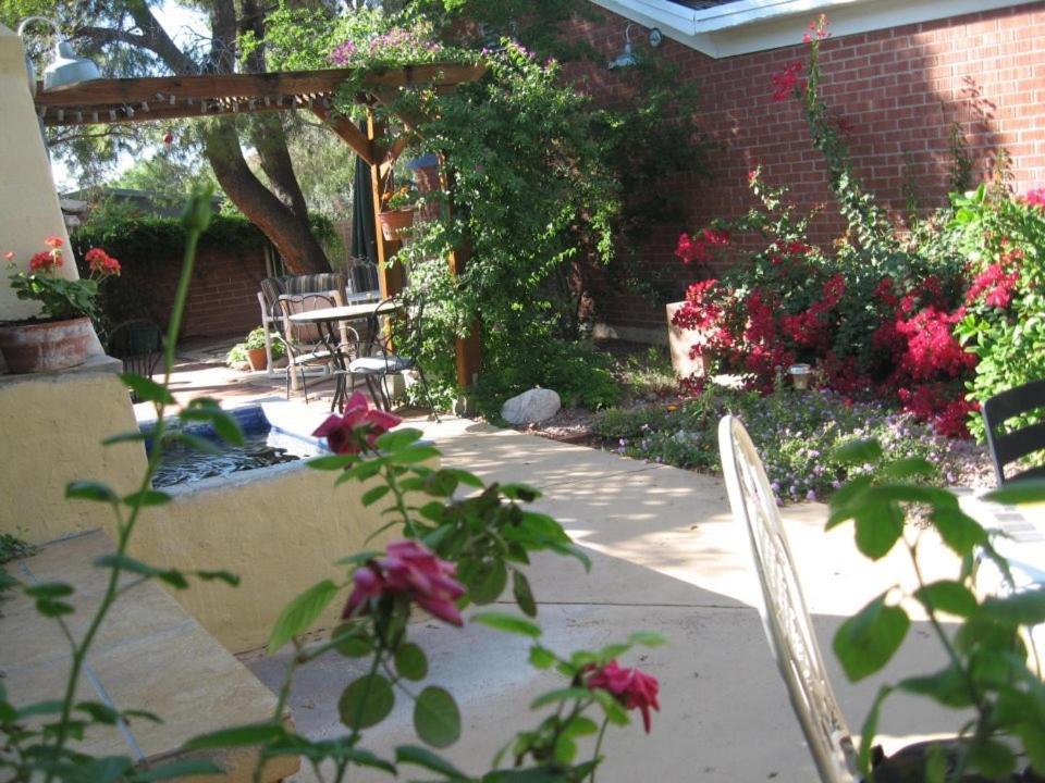 Mon Ami Bed And Breakfast Tucson Dış mekan fotoğraf